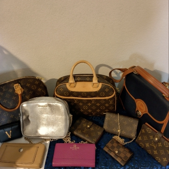 various Handbags - 🥰💥Live Show 🤗